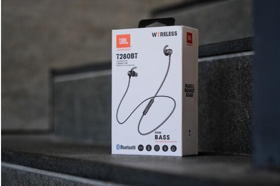 美国JBL-SRX800系列有源12寸两分频全频音箱-JBLSRX812P(图1)